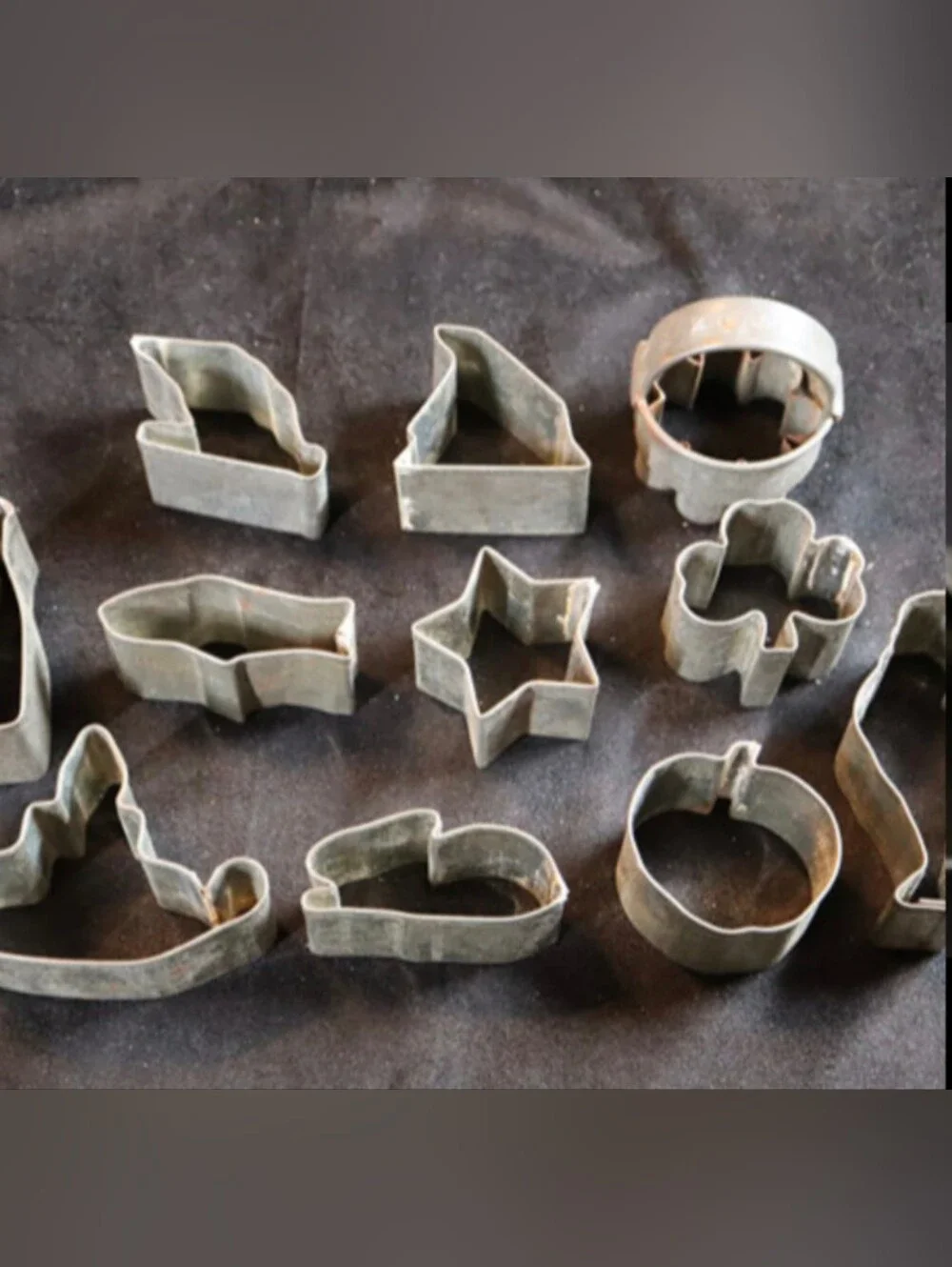 Antique Primitive Tin Metal Cookie & Kreamer Biscuit Cutters Lot of 11 Shapes